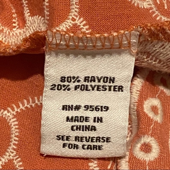 Fever Embroidered Boho Coral Top Women’s M Medium - Picture 8 of 8